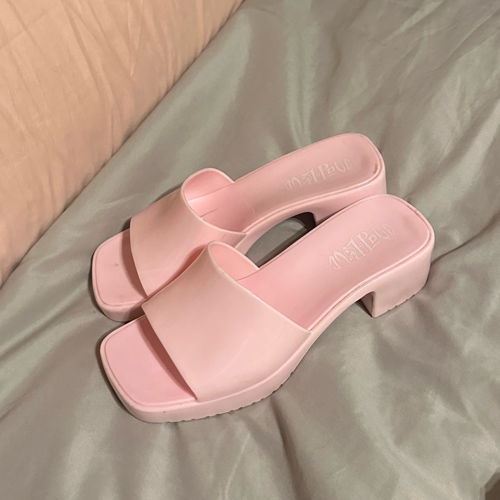 pink heels